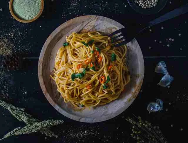 Macarrão ao alho e óleo